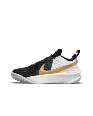 Nike Team Hustle D 10 Older Kids Basketball Shoes. Nike ID